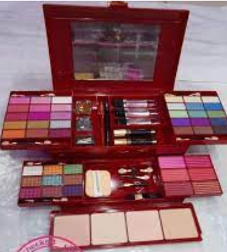 [2097] علبه مكياج سلم بريتى