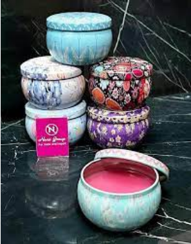 شمع معطر وسط